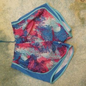 Women's Nike Dri-Fit Shorts (S)